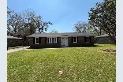 7719 Mendelwood Drive, North Charleston, SC 29418 - Photo 8