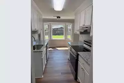 7719 Mendelwood Drive, North Charleston, SC 29418 - Photo 4