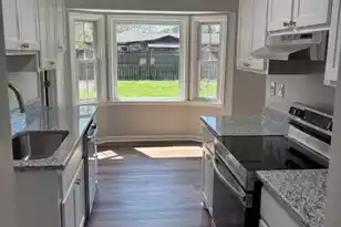 7719 Mendelwood Dr, North Charleston, SC 29418 - Photo 4