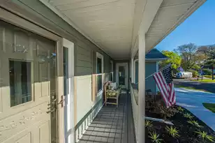 1180 Island View Dr, Mount Pleasant, SC 29464 - Photo 4