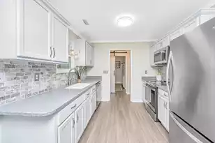 1180 Island View Dr, Mount Pleasant, SC 29464 - Photo 12