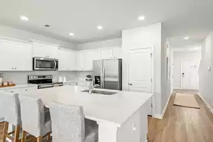 742 Galivant Dr, Goose Creek, SC 29445 - Photo 2