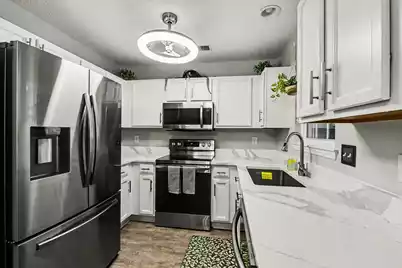 7965 Shadow Oak Drive, North Charleston, SC 29406 - Photo 8