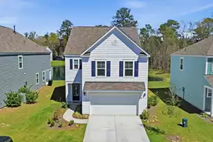 190 Pinckney Street E, Summerville, SC 29485 - Photo 2