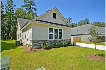 222 Creek Pointe Drive Drive, Moncks Corner, SC 29461 - Photo 10