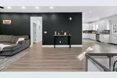 481 Railroad Avenue S, Ridgeville, SC 29472 - Photo 6