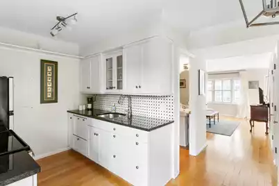 12 George Street #B6, Charleston, SC 29401 - Photo 8