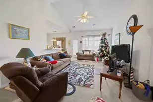 154 Chatfield Cir, Goose Creek, SC 29445 - Photo 4