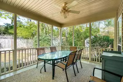 733 Ginglis Way, Mount Pleasant, SC 29464 - Photo 4