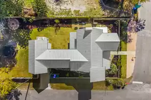 641 Palmetto St, Mount Pleasant, SC 29464 - Photo 6