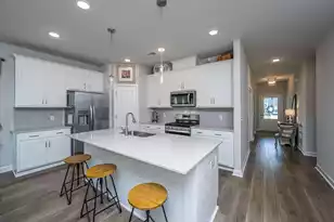 189 Lucca Dr, Summerville, SC 29486 - Photo 8