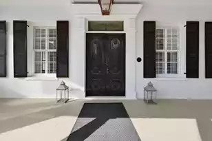 36 Society St, Charleston, SC 29401 - Photo 8