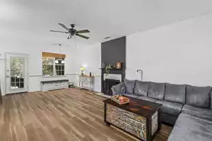 800 Essex Dr, Summerville, SC 29485 - Photo 8