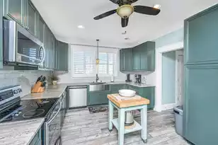 4 Sharks Tooth Cir, Edisto Island, SC 29438 - Photo 4