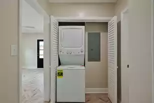 1405 Holt St, Charleston, SC 29403 - Photo 12