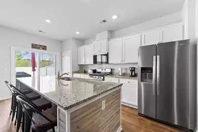 129 Yarrow Way, Moncks Corner, SC 29461 - Photo 4