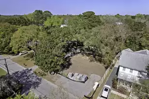 1428 Goblet Ave, Mount Pleasant, SC 29464 - Photo 1