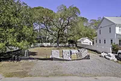 1428 Goblet Avenue, Mount Pleasant, SC 29464 - Photo 4