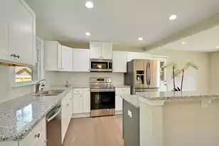 8045 Nantuckett Ave, North Charleston, SC 29420 - Photo 6