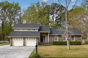 106 Travelers Rest Blvd, Summerville, SC 29485 - Photo 1