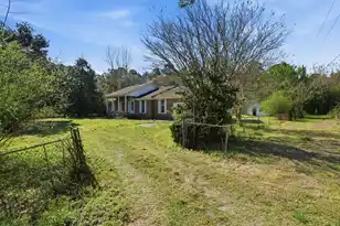 320 Guppy Way, Saint Stephen, SC 29479 - Photo 4