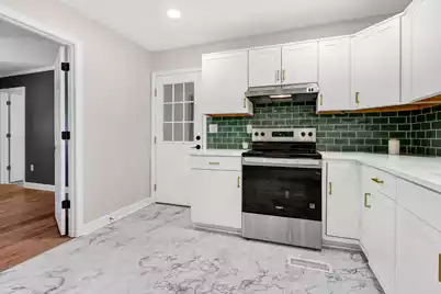 6047 Sc-165, Ravenel, SC 29470 - Photo 6