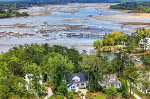 3891 Sawyers Island Dr, Mount Pleasant, SC 29466 - Photo 2