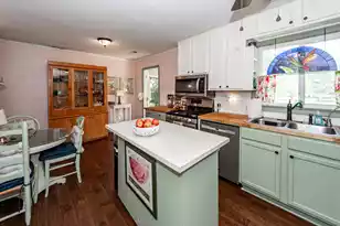 9008 Timber St, North Charleston, SC 29406 - Photo 10