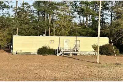 40 Hillview Road, Saint Matthews, SC 29135 - Photo 4