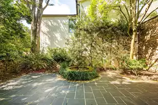 14 Lamboll St, Charleston, SC 29401 - Photo 28