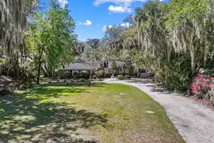 115 Hermitage Road S, Beaufort, SC 29902 - Photo 60