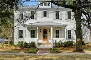 832 McCants Dr, Mount Pleasant, SC 29464 - Photo 2