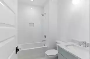 832 McCants Dr, Mount Pleasant, SC 29464 - Photo 46