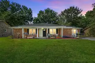 24 Lighthouse Dr, Goose Creek, SC 29445 - Photo 2