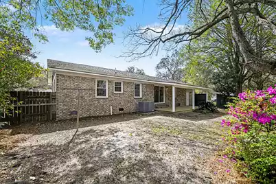 1075 Quail Drive, Charleston, SC 29412 - Photo 24