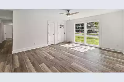 1075 Quail Drive, Charleston, SC 29412 - Photo 6