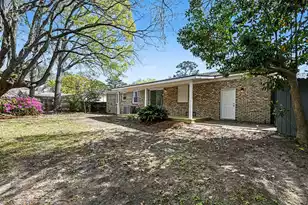 1075 Quail Dr, Charleston, SC 29412 - Photo 26