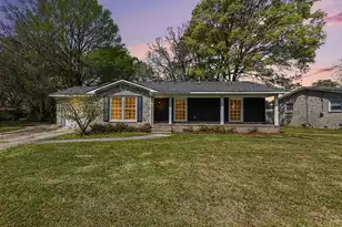 1075 Quail Dr, Charleston, SC 29412 - Photo 1