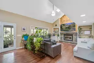 109 Huckleberry Ln, Summerville, SC 29485 - Photo 4