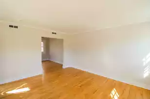 25 Ashley Ave, Charleston, SC 29401 - Photo 4