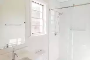 25 Ashley Ave, Charleston, SC 29401 - Photo 12