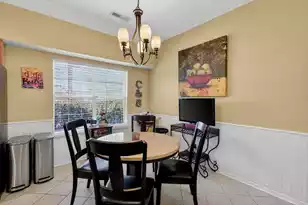 611 Fisherman's Bend, Mount Pleasant, SC 29464 - Photo 12