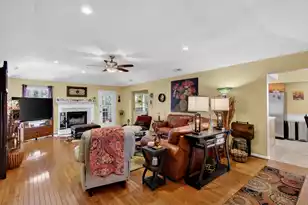 611 Fisherman's Bend, Mount Pleasant, SC 29464 - Photo 6