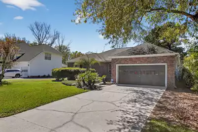 611 Fisherman's Bend, Mount Pleasant, SC 29464 - Photo 4