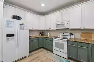 214 W Cooper, Folly Beach, SC 29439 - Photo 38