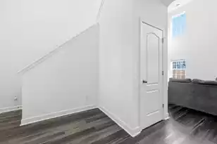 258 Longford Dr, Summerville, SC 29483 - Photo 2