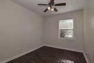 403 Tulip St, Summerville, SC 29483 - Photo 8