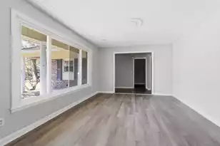 1240 Oakcrest Dr, Charleston, SC 29412 - Photo 4