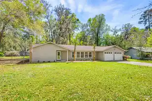 304 Shell Park Cir, Beaufort, SC 29906 - Photo 1