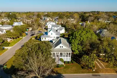 1603 Charlotte G Circle, Mount Pleasant, SC 29464 - Photo 62